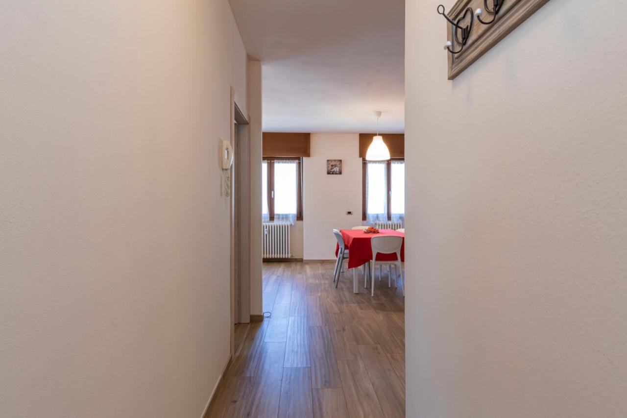 Europa Master Guest Apartment Aprica Buitenkant foto