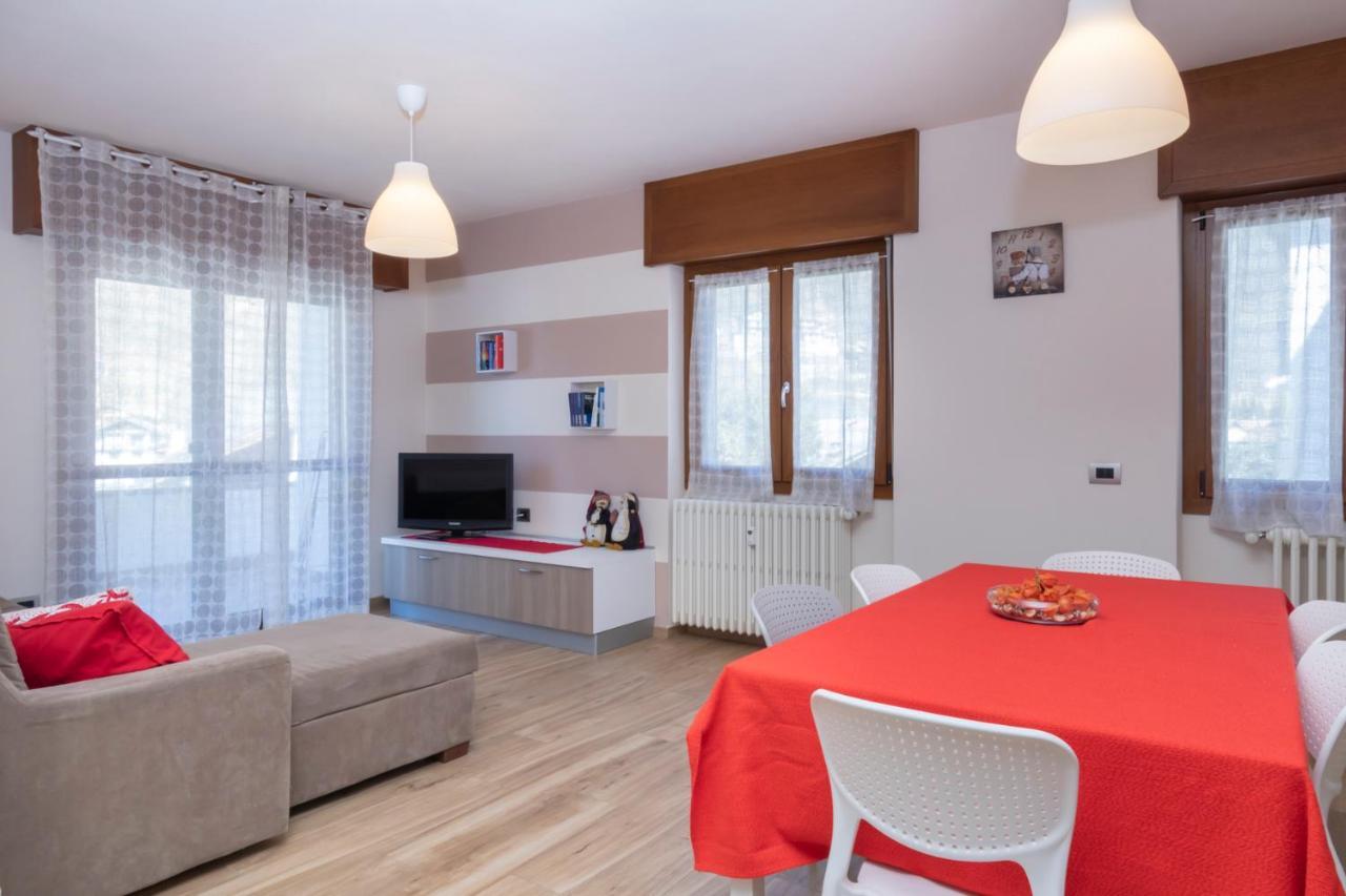 Europa Master Guest Apartment Aprica Buitenkant foto