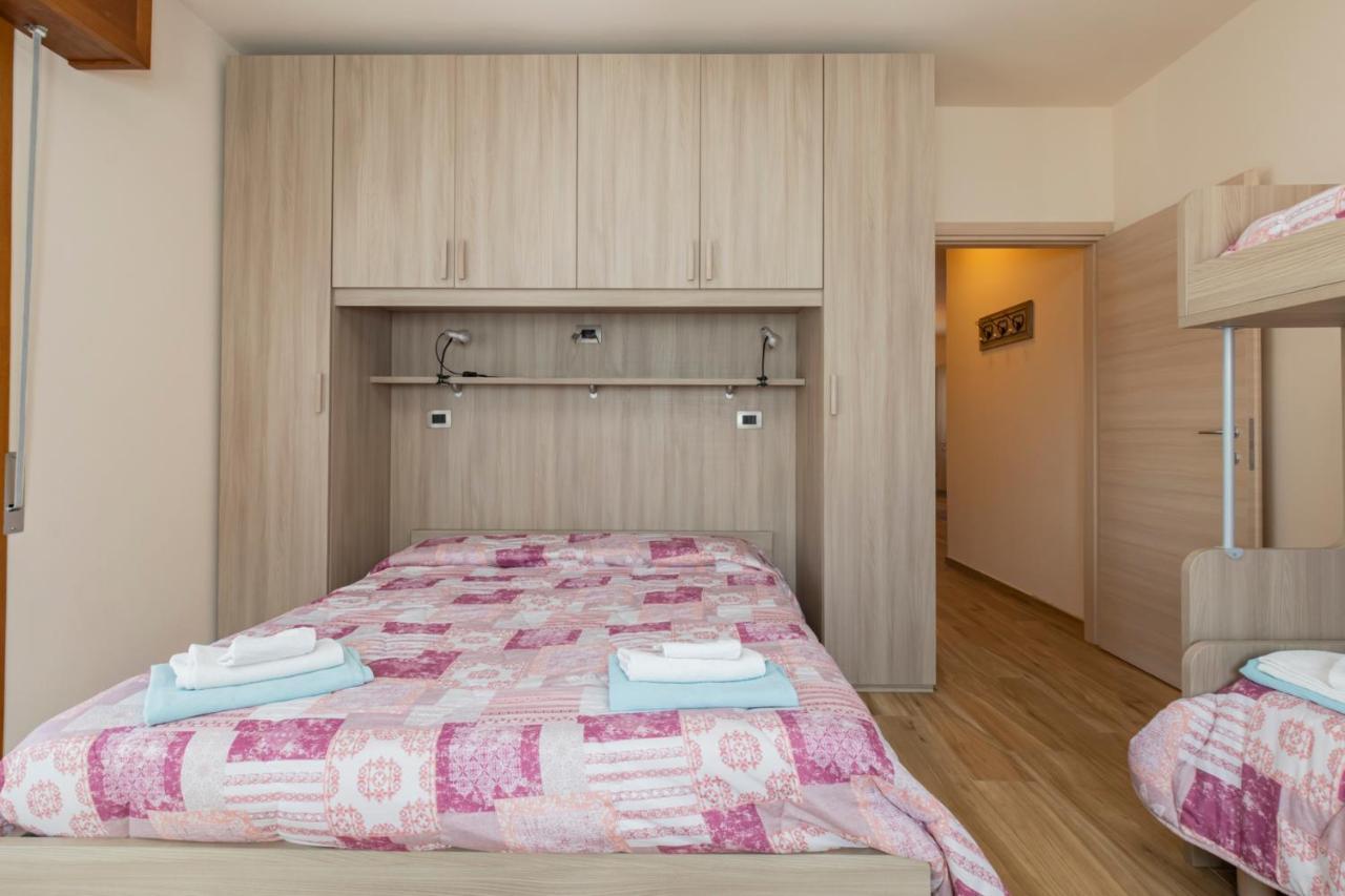 Europa Master Guest Apartment Aprica Buitenkant foto