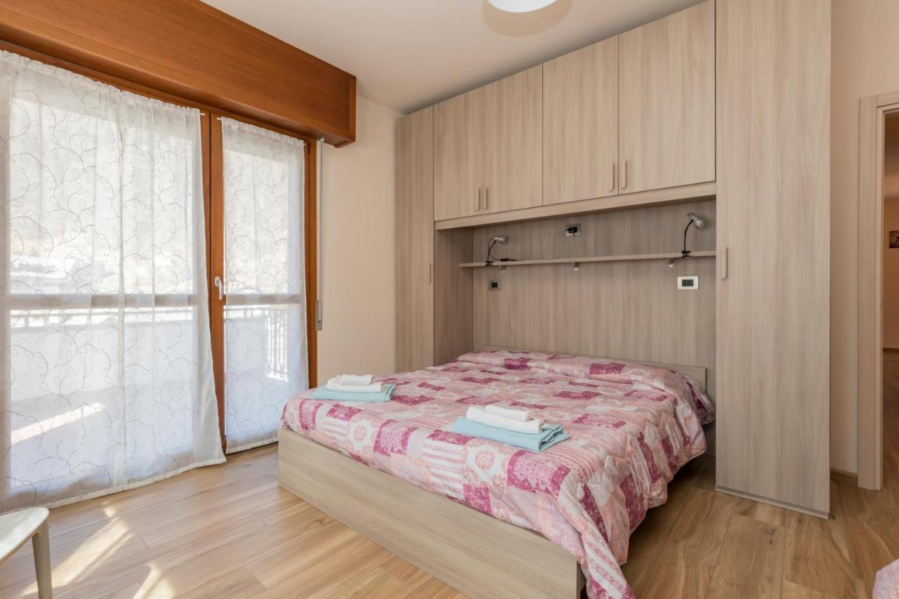 Europa Master Guest Apartment Aprica Buitenkant foto