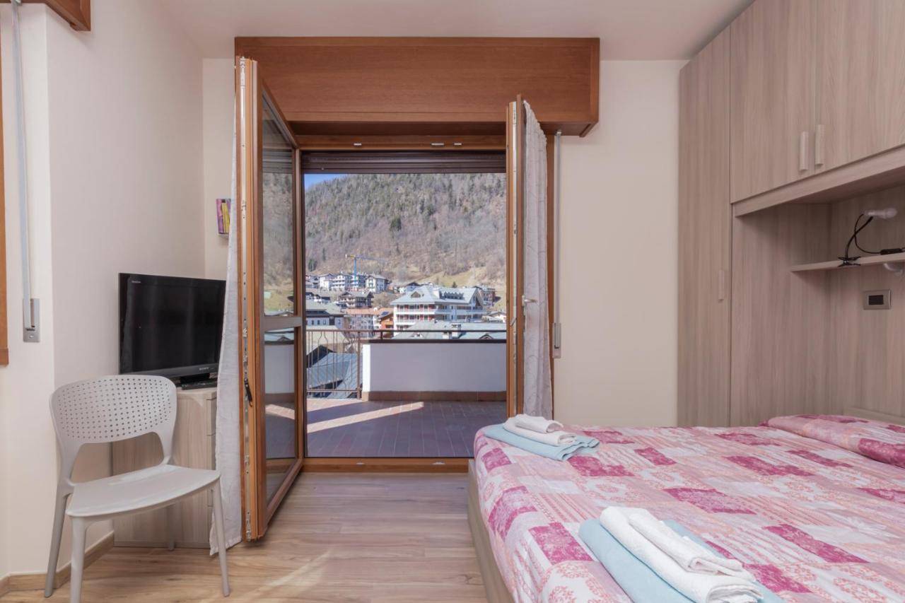 Europa Master Guest Apartment Aprica Buitenkant foto